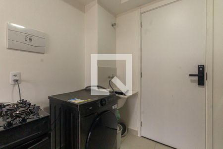 Sala/Cozinha de apartamento para alugar com 1 quarto, 28m² em Penha de França, São Paulo