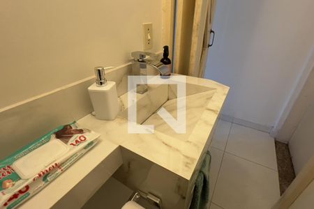 Lavabo de casa de condomínio à venda com 3 quartos, 120m² em Jardim Cocaia, Guarulhos
