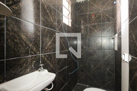 Banheiro Social de casa para alugar com 1 quarto, 180m² em Vila Esperança, São Paulo