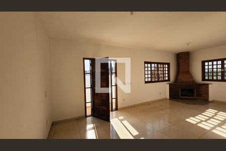 Sala de casa à venda com 7 quartos, 350m² em Jardim Tamoio, Jundiaí