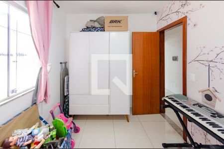 Casa 1 - Quarto 1 de casa à venda com 8 quartos, 600m² em Gameleira, Belo Horizonte