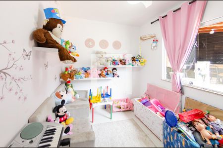 Casa 1 - Quarto 1 de casa à venda com 8 quartos, 600m² em Gameleira, Belo Horizonte