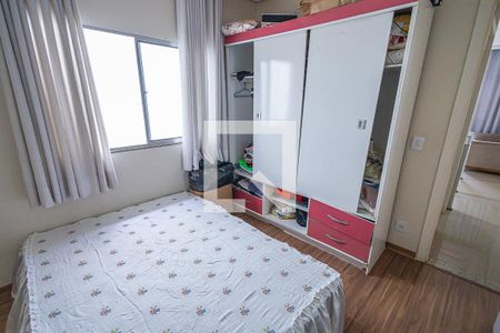 Quarto 1 de casa à venda com 3 quartos, 240m² em Vila Sao Tomas, Belo Horizonte