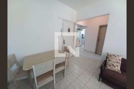 Sala de apartamento para alugar com 1 quarto, 55m² em Centro, São Vicente
