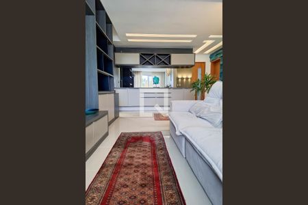 Sala de apartamento à venda com 4 quartos, 260m² em Camboinhas, Niterói