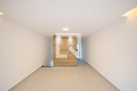 Sala de casa à venda com 3 quartos, 180m² em Parque Rodrigues Alves, São Paulo