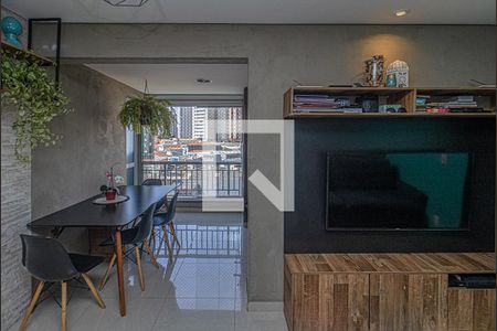 Sala de apartamento à venda com 2 quartos, 60m² em Vila Gumercindo, São Paulo