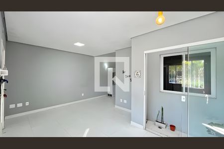 Casa para alugar com 2 quartos, 120m² em União, Belo Horizonte