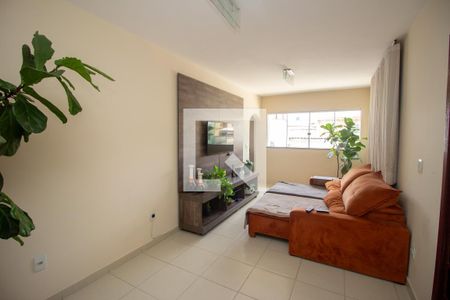 Sala 1 de casa à venda com 4 quartos, 360m² em Jardim do Lago, Contagem