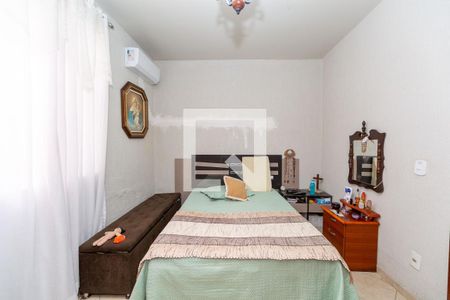 Quarto 1 de casa à venda com 3 quartos, 344m² em Barreiro, Belo Horizonte