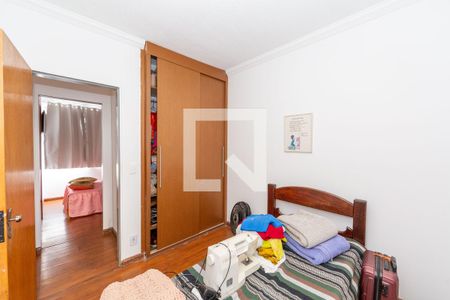 Quarto 1 de apartamento para alugar com 2 quartos, 75m² em Califórnia, Belo Horizonte