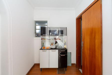 Sala de apartamento para alugar com 2 quartos, 75m² em Califórnia, Belo Horizonte