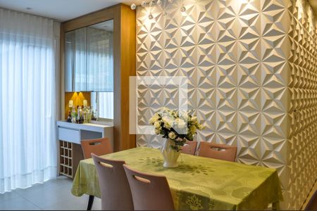 Sala de Jantar de casa de condomínio à venda com 3 quartos, 168m² em Guarujá, Porto Alegre