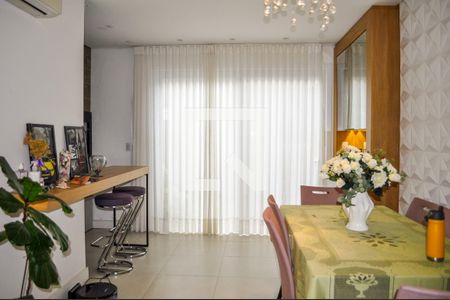 Sala de Jantar de casa de condomínio à venda com 3 quartos, 168m² em Guarujá, Porto Alegre