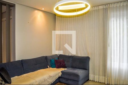 Sala de casa de condomínio à venda com 3 quartos, 168m² em Guarujá, Porto Alegre