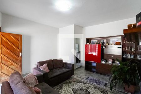 Sala de casa à venda com 3 quartos, 437m² em Letícia, Belo Horizonte