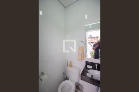 Lavabo - Casa 1 de casa à venda com 7 quartos, 400m² em Sapucaias, Contagem