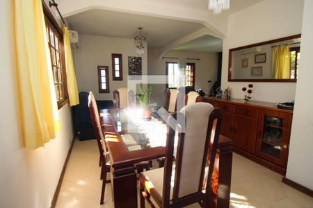 Sala de Jantar de casa à venda com 3 quartos, 220m² em Tristeza, Porto Alegre