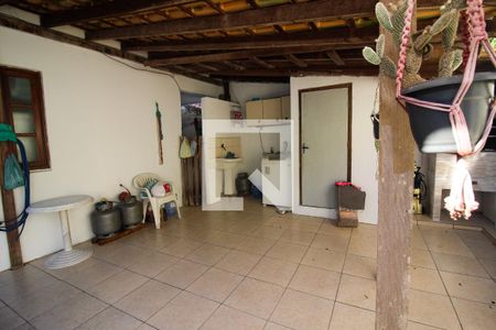 Varanda de casa à venda com 3 quartos, 220m² em Tristeza, Porto Alegre