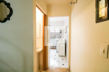 Corredor de casa à venda com 2 quartos, 118m² em Chácara Santo Antônio (zona Sul), São Paulo