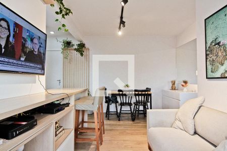 Sala de apartamento à venda com 2 quartos, 57m² em Vila Mangalot, São Paulo