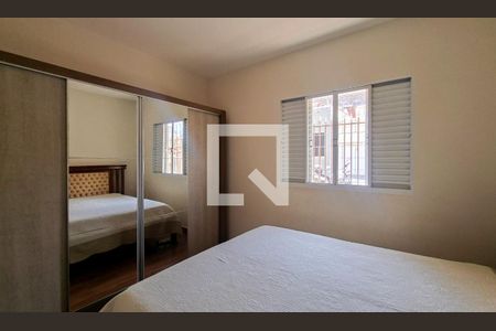Quarto de casa à venda com 4 quartos, 300m² em Santa Efigênia, Belo Horizonte