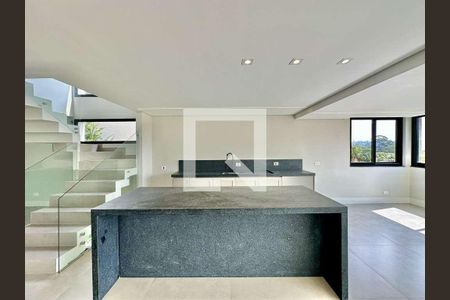 Cozinha de casa de condomínio para alugar com 4 quartos, 484m² em São Paulo II, Cotia