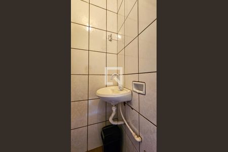 Lavabo de casa à venda com 2 quartos, 221m² em Jardim Luanda, São Paulo