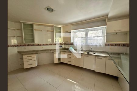 Cozinha de casa à venda com 3 quartos, 173m² em Serra Grande, Niterói