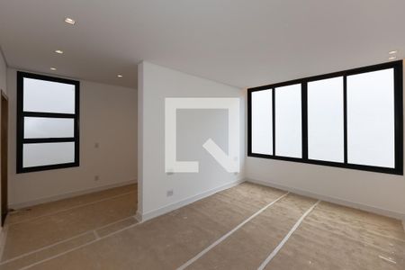 Suíte 1 de casa de condomínio à venda com 4 quartos, 330m² em Vale do Sereno, Nova Lima