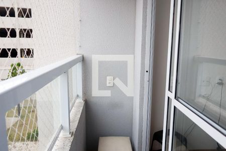 Sacada de apartamento para alugar com 2 quartos, 46m² em Piratininga, Osasco
