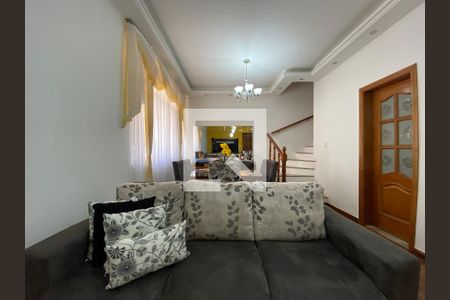 Sala de casa para alugar com 3 quartos, 203m² em Méier, Rio de Janeiro