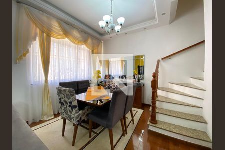 Sala de casa para alugar com 3 quartos, 203m² em Méier, Rio de Janeiro