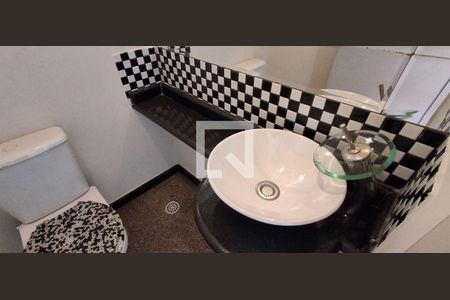 Lavabo de casa para alugar com 4 quartos, 420m² em Mauá, São Caetano do Sul