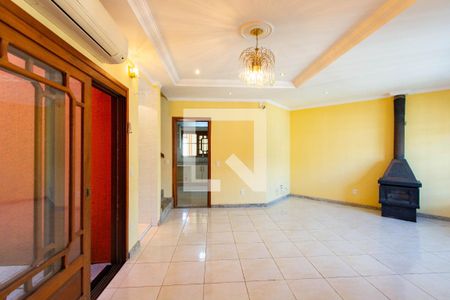 Sala de casa para alugar com 4 quartos, 325m² em Marechal Rondon, Canoas