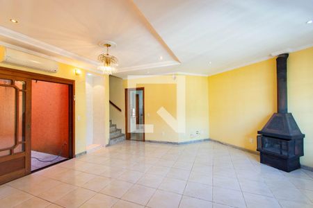 Sala de casa para alugar com 4 quartos, 325m² em Marechal Rondon, Canoas
