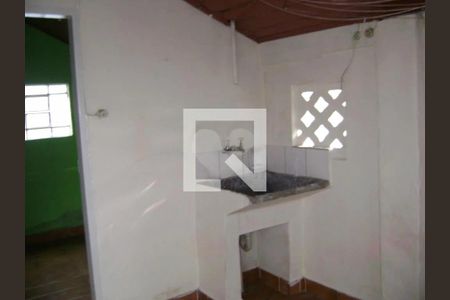 Casa para alugar com 2 quartos, 170m² em Vila Cruz das Almas, São Paulo