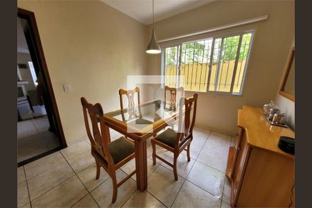 Casa à venda com 3 quartos, 130m² em Jardim Libano, São Paulo