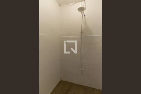 Banheiro da Suíte de casa para alugar com 1 quarto, 80m² em Vila Euthalia, São Paulo