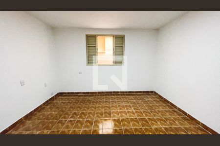 Quarto 1 de casa para alugar com 2 quartos, 70m² em Parque Peruche, São Paulo