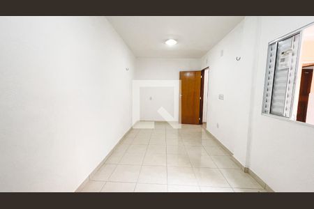 Quarto 2 de casa para alugar com 2 quartos, 70m² em Parque Peruche, São Paulo