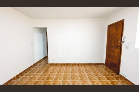 Sala de casa para alugar com 2 quartos, 70m² em Parque Peruche, São Paulo