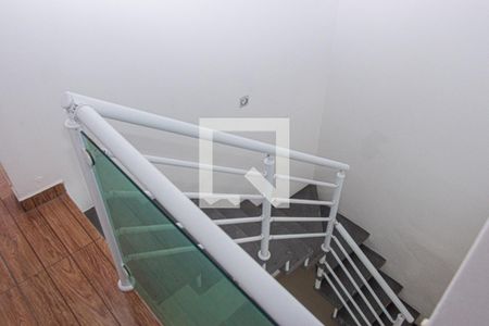 Escada de casa à venda com 2 quartos, 70m² em Jardim Satelite, São Paulo