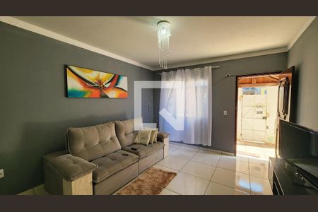 Sala de casa à venda com 7 quartos, 400m² em Vila Marlene, Jundiaí