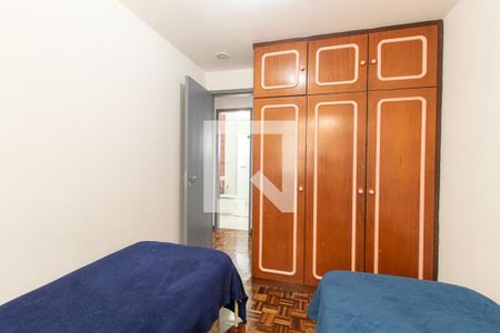Quarto 2 de casa de condomínio para alugar com 3 quartos, 120m² em São Braz, Curitiba