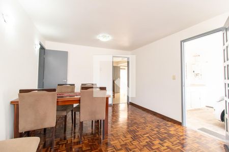 Sala de casa de condomínio para alugar com 3 quartos, 120m² em São Braz, Curitiba