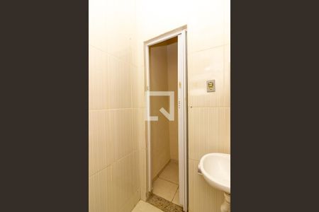 Banheiro Social de casa para alugar com 1 quarto, 70m² em Osvaldo Cruz, Rio de Janeiro