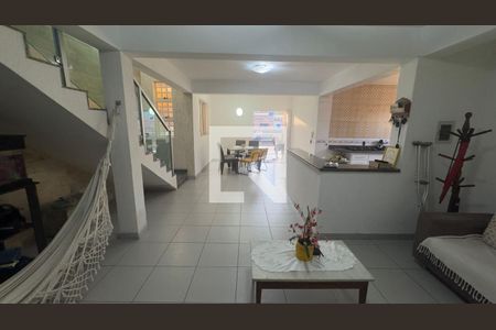 Sala de casa para alugar com 4 quartos, 350m² em Novo Eldorado, Contagem