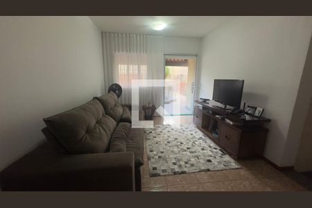 Sala de casa para alugar com 4 quartos, 350m² em Novo Eldorado, Contagem