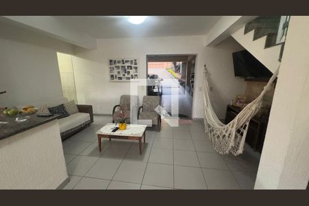 Sala de casa para alugar com 4 quartos, 350m² em Novo Eldorado, Contagem